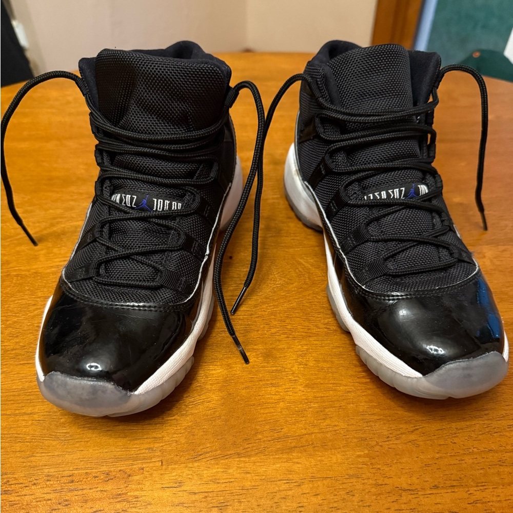 Jordan 11 Retro Space Jam (2016) GS6